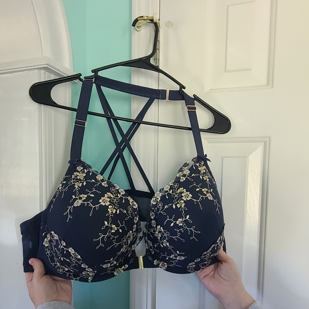 Cacique Lane Bryant bra